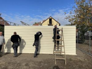 Hogyan épül fel egy mobilgarázs?